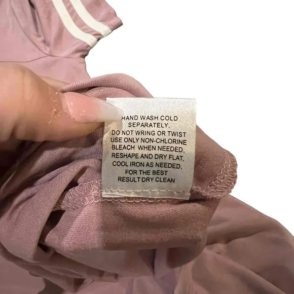 C Short Sleeve Crew Neck Striped Trim‎ Rose Pink T-Shirt Size Medium - Picture 6 of 8